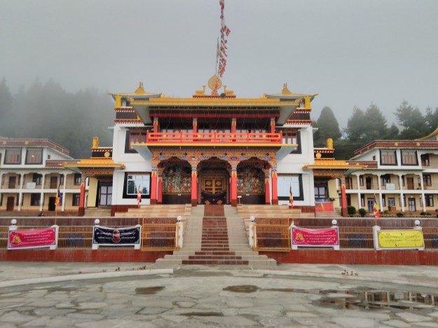 Bomdila_Monastery,_Arunachal_Pradesh.jpg